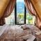 Magic Hut_Kazbegi
