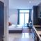 Exec. Studio @Embassy Gardens