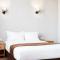 Western Suites Hotel