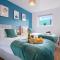 Stylish Apartment - Walking Distance to the City Centre - Free Parking, Fast Wi-Fi and SmartTV with Netflix by Yoko Property