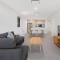 Embark Luxe 2BR 2Bath Apartment in Lynham 1 Secure Carpark Wifi Canberra - كانبرا