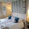The Bath House Boutique B&B - IN-ROOM Breakfast - FREE parking