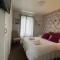 Modern Rooms with SELF Check-In The Castle, Coldstream