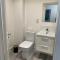 Stunning and Spacious 2bed flat in central Woking