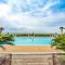 Walk to Florabama from Renovated Ground Floor 2Bd-2Ba with Pickleball, Boat Slips - بينساكولا