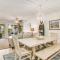 Walk to Florabama from Renovated Ground Floor 2Bd-2Ba with Pickleball, Boat Slips - بينساكولا