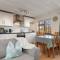 Cowslip Cottage Serenity with Jacuzzi