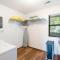 Shagbark Hickory -- 1010