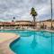 Community Perks and Patio Sun Lakes Home!