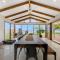 Lakehouse 61