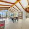 Lakehouse 61