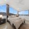 Lakehouse 61