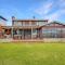 Lakehouse 61