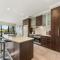 Cypress 39 D