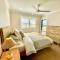 Serenity Now Shoal Bay Beach Front with All Linen, WiFi and Air Con