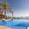 Bespoke Holiday Homes - Palm Jumeirah- 1 Bedroom Sea View with Pool & Beach Access, Al Haseer - 迪拜