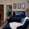 A Taste of Paradise - Vacation Rentals close to US Embassy & Restaurants