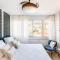 SARAH - Design Studio Lumineux Bergson - 圣艾蒂安