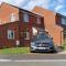 Modern 3 Bedroom House, Free Parking in Oxford