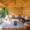 Ciukrowa Chatka Sauna & Jacuzzi