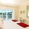 Perfect Canal Escape on Thesen Islands