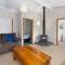 The Lake House - Taupo Holiday Home