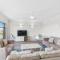 Seaview Escape - Beach Family Getaway with Games - 蚬壳港
