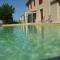 Cosy Holiday Home in Provence with Swimming Pool - Rasteau