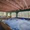 ⛰⛵️⛱Mt. Maplewood Lodge❤️Seasonal Specials ☆Poconos☆Cabin☆Hot⛷Tub☆Game Room☆