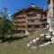 Duplex de standing au pied des pistes avec cheminée, terrasse et garage – Modane - FR-1-694-329