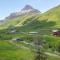 Duplex de standing au pied des pistes avec cheminée, terrasse et garage – Modane - FR-1-694-329