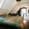 t Hoekie Suites