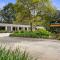 Grevillea Gardens Unit 5
