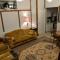 Lovey Stable mews in hidden location - رويال تونبريدج ويلز