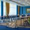 VILNIUS PARK PLAZA HOTEL, Restaurant & Terrace, Panorama Bar, Conference & Banquet Center - Vilna