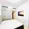 Aliving Iconic 1BR at Dubai Marina Near Metro