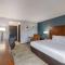Travelodge by Wyndham Brooklyn Center