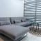 Cosy 1 Bed Loft @Embassy Gardens