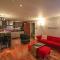 The London Nest: 2BR City Haven - 伦敦