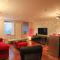 The London Nest: 2BR City Haven - 伦敦
