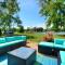 Riverfront Retreat! Water front and dog friendly! - Two Rivers
