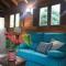 Cozy Mountain Chalet