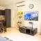 Embassy Gardens 2 Bed Apartment W/Pool View