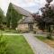 Mistletoe Cottage