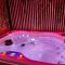 Love room Cocon Sri-Yani sauna jacuzzi - Esmans