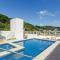 Apto no centro com piscina RRI103