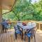 Overland Park Home with Fenced-In Yard and Gas Grill! - 欧弗兰帕克