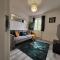 Lovely Flat - Ideal location for Contractors, Relocators, Business, Free Parking - Банбері
