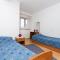 Apartments Davor