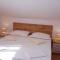 Apartment in Lopar with Two-Bedrooms 1